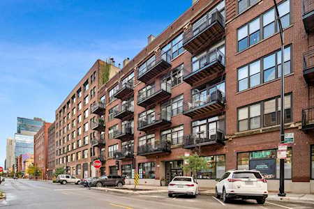 375 W Erie St #324 Chicago,  IL 60654