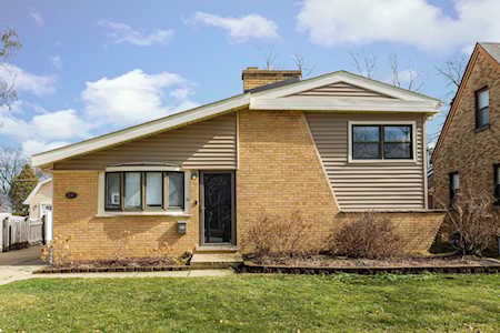 237 N Charlotte St Lombard,  IL 60148