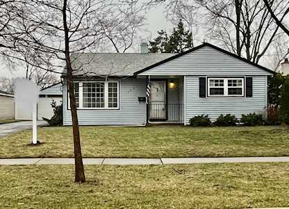 2601 George St Rolling Meadows,  IL 60008