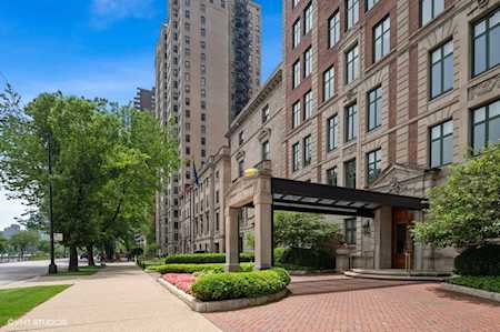 1540 N Lake Shore Dr #13S Chicago,  IL 60610