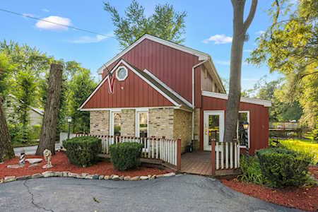 17726 Highland Ave Tinley Park,  IL 60477