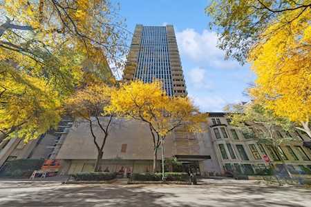 1230 N State Parkway #18C Chicago,  IL 60610