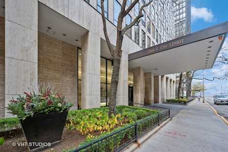 260 E Chestnut St #606 Chicago,  IL 60611
