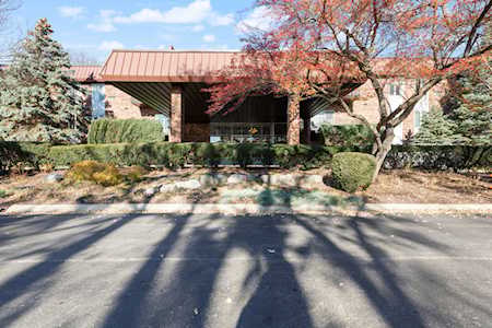 1049 W Ogden Ave #1-105 Naperville,  IL 60563