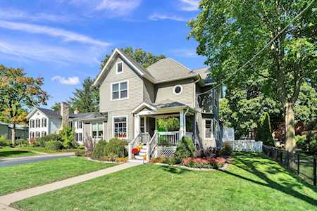 337 E Franklin St Wheaton,  IL 60187