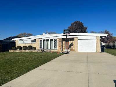 7822 W Carmen Ave Norridge,  IL 60706