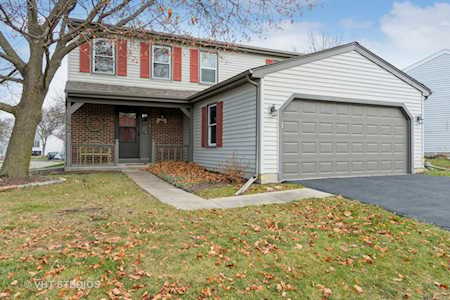 649 Shining Water Dr Carol Stream,  IL 60188