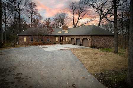 8818 E 1400 North Rd Bloomington,  IL 61705