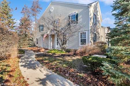 328 S Litchfield Dr Round Lake,  IL 60073