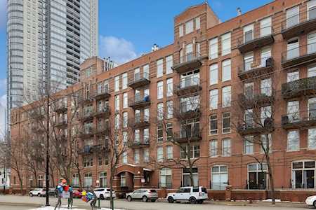 550 N Kingsbury St #401 Chicago,  IL 60654