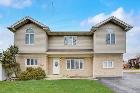 8700 Newland Ave Oak Lawn,  IL 60453