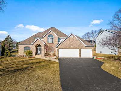 2792 Hedge Cliff Dr Rockford,  IL 61114