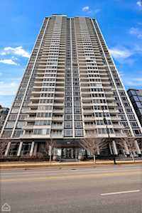 1300 N Lake Shore Dr #15D Chicago,  IL 60610