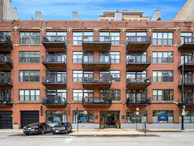 375 W Erie St #413 Chicago,  IL 60654