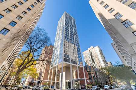 1300 N Astor St #28A Chicago,  IL 60610