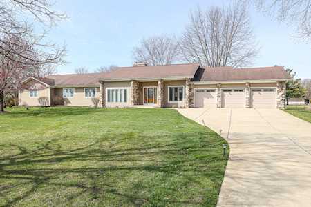 6N014 Chambellan Ln Wayne,  IL 60184