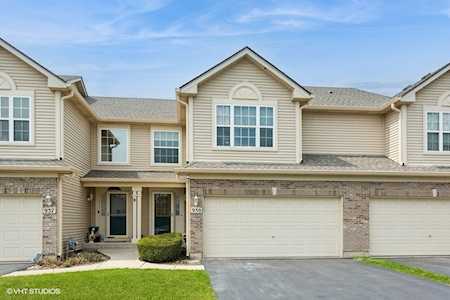 939 Oak Ridge Blvd Elgin,  IL 60120