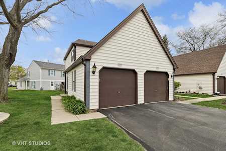 2450 Devonshire Ct Aurora,  IL 60502