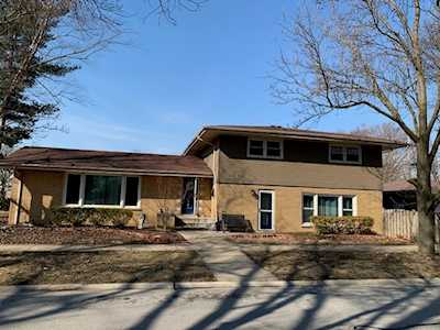 4700 W 98th Place Oak Lawn,  IL 60453