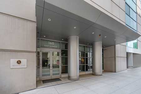 160 E Illinois St #2107 Chicago,  IL 60611