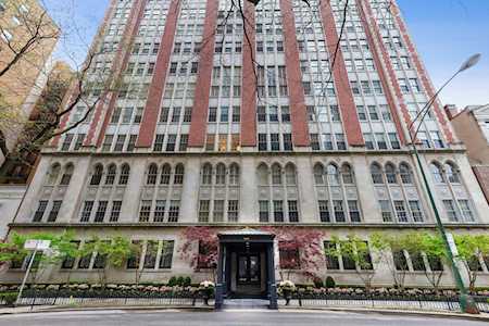 1320 N State Parkway #2A Chicago,  IL 60610