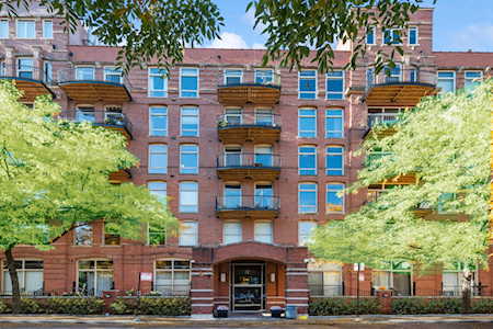 550 N Kingsbury St #604 Chicago,  IL 60654
