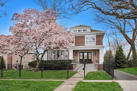 9230 S Pleasant Ave Chicago,  IL 60643