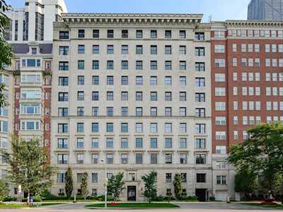 229 E Lake Shore Dr #10E Chicago,  IL 60611