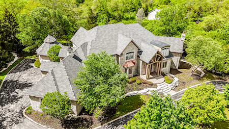 239 Indian Trail Rd North Barrington,  IL 60010