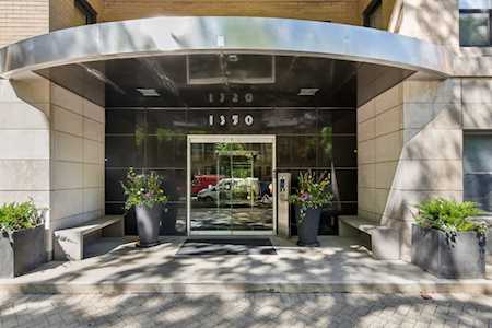 1350 N Astor St #3D Chicago,  IL 60610