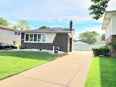 10609 S Kolin Ave Oak Lawn,  IL 60453