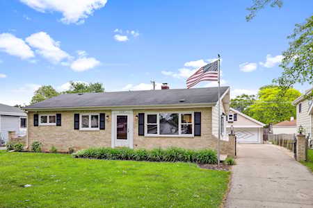 529 N 2nd St Villa Park,  IL 60181