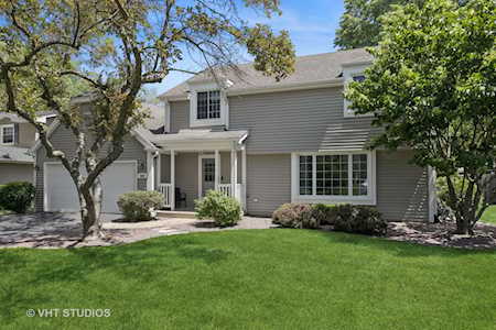 1589 Orth Dr Wheaton,  IL 60189