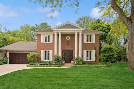 1600 Riverside Ct Glenview,  IL 60025
