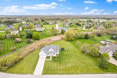 5879 Danielle Ln Yorkville,  IL 60560