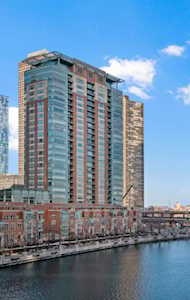 445 E North Water St Chicago,  IL 60611
