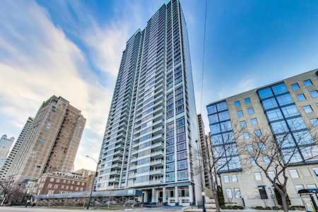 1300 N Lake Shore Dr #10B Chicago,  IL 60610