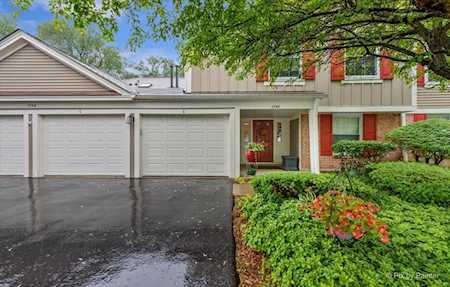 1750 Ardmore Ln #D Wheaton,  IL 60189