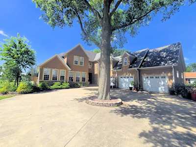 404 E Charles St Ashkum,  IL 60911