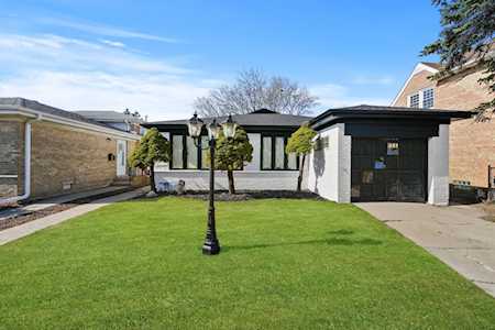 7226 N Kildare Ave Lincolnwood,  IL 60712