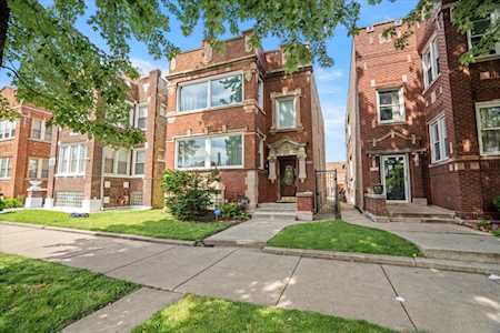 8024 S Justine St Chicago,  IL 60620