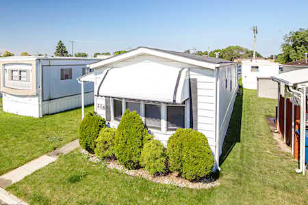 9001 S Cicero Ave #216 Oak Lawn,  IL 60453