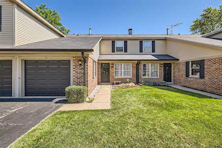 23 Willow Circle Cary,  IL 60013