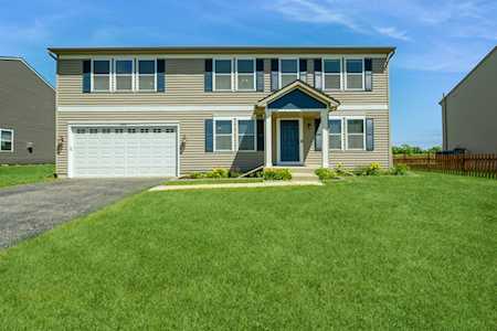 2204 Ridge Dr Hebron,  IL 60034