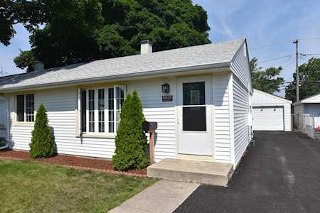 8928 Corcoran Rd Hometown,  IL 60456