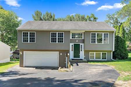 8521 Shady Ln Wonder Lake,  IL 60097