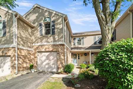 27W187 Emerson Ct Winfield,  IL 60190