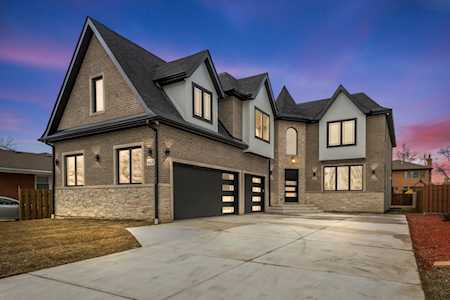 4436 N Redwood Dr Norridge,  IL 60706