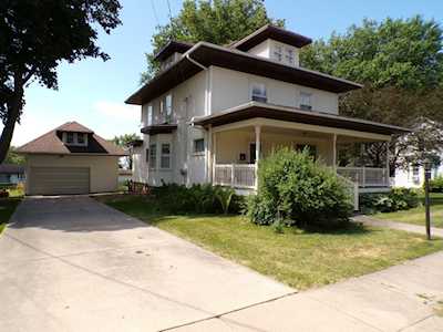 118 W Pearl St Lanark,  IL 61046