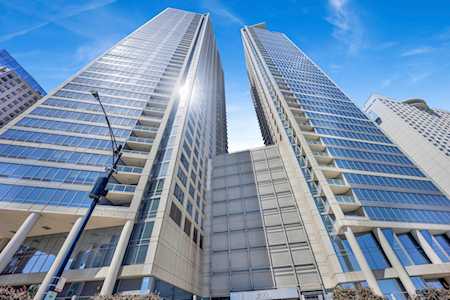 600 N Lake Shore Dr #2209 Chicago,  IL 60611